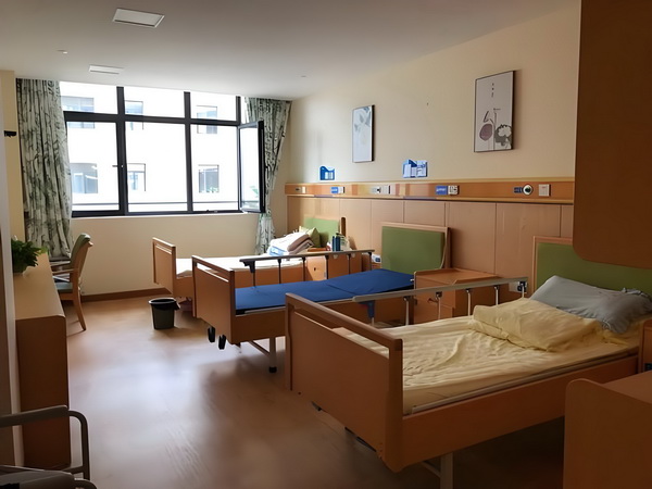 狐狸少爷：一吻定情