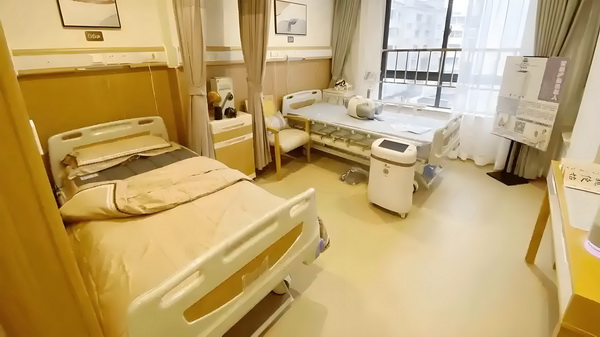 黛魂玉影：红楼潇湘碎